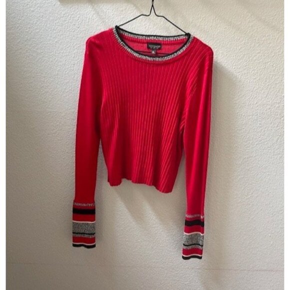 Long Sleeve Midriff Sweater (Red with Black/Gray/White Design) Size 10 - Picture 1 of 5